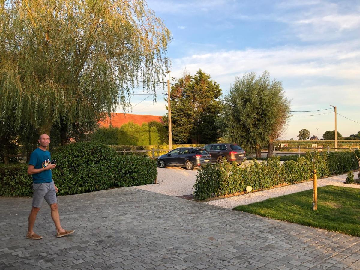 'T Wolvennest Bed & Breakfast Heuvelland Luaran gambar